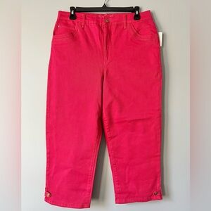 Gloria Vanderbilt Women's Red Amanda Capri Button Jeans Size 10